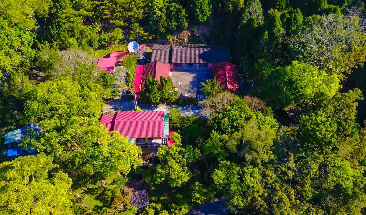 Hong Wa Cuo南投埔里紅瓦厝山居民宿 Ruang foto